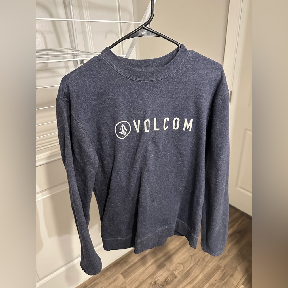 Volcom crew neck sweater lightly used S